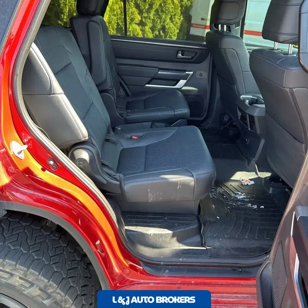 2024 Toyota Sequoia Platinum