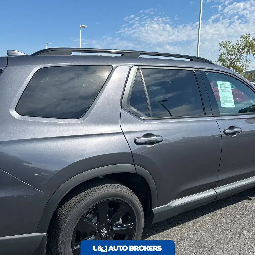 2025 Honda Pilot Black Edition