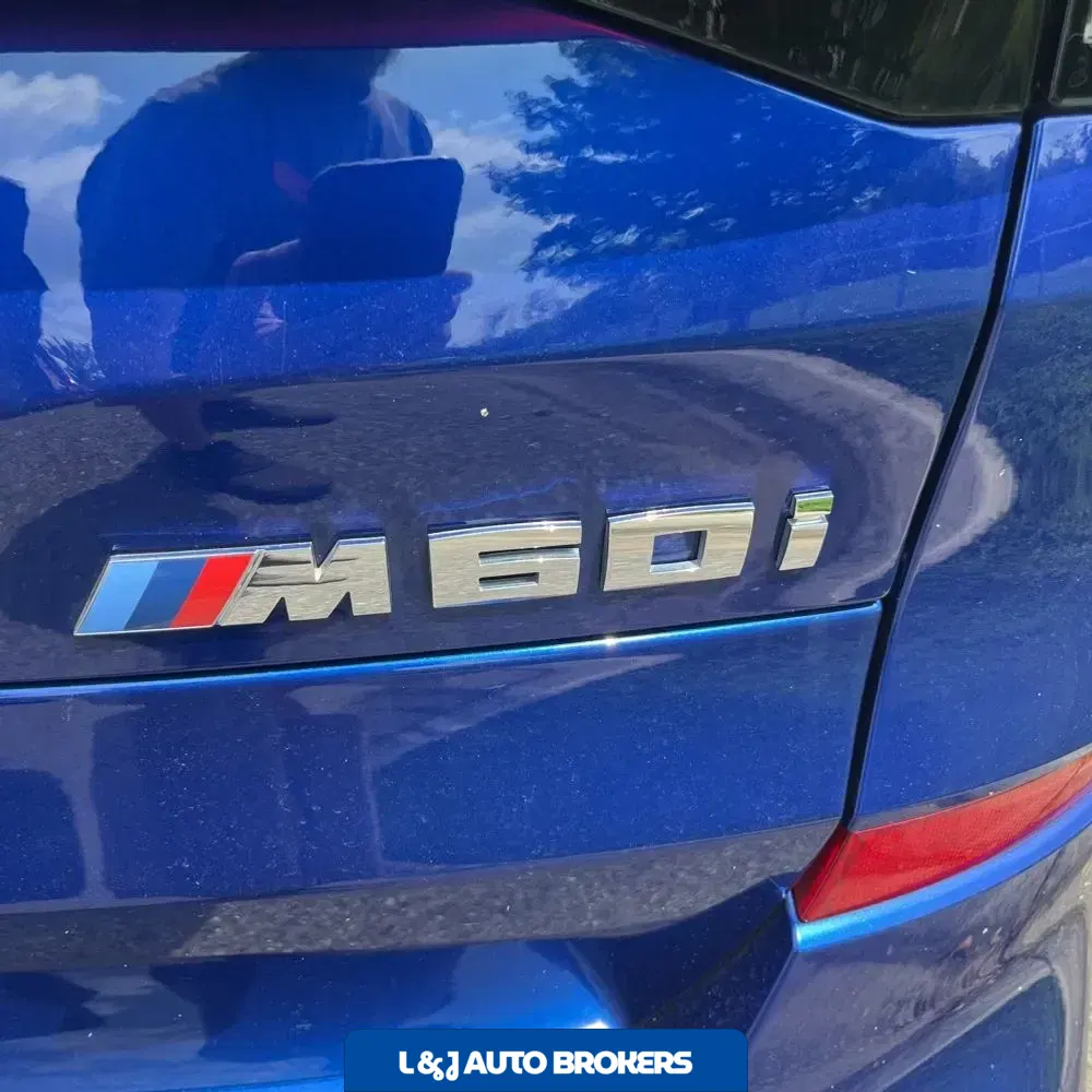 2024 BMW X5 M60i