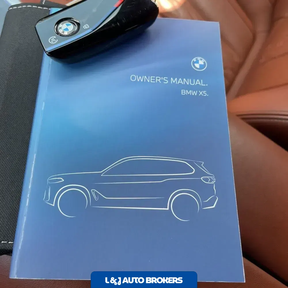 2024 BMW X5 M60i