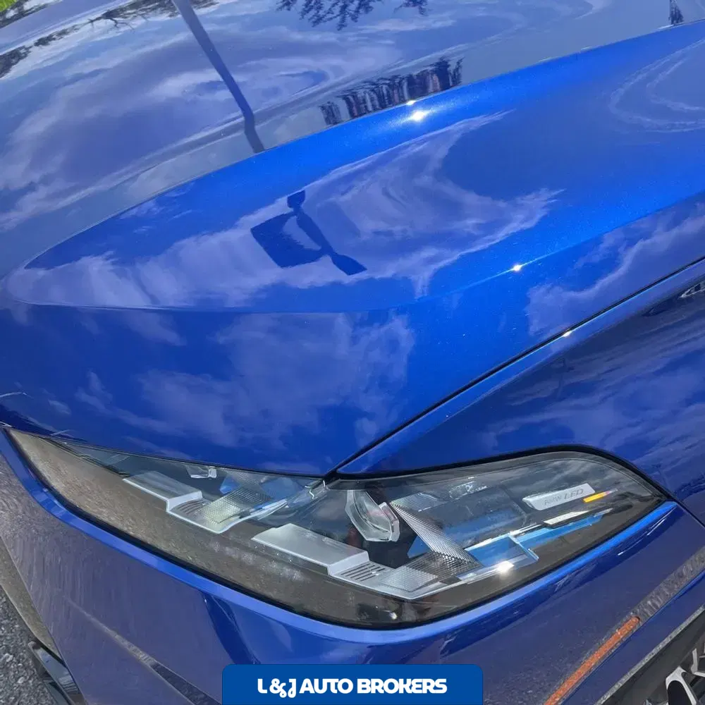 2024 BMW X5 M60i