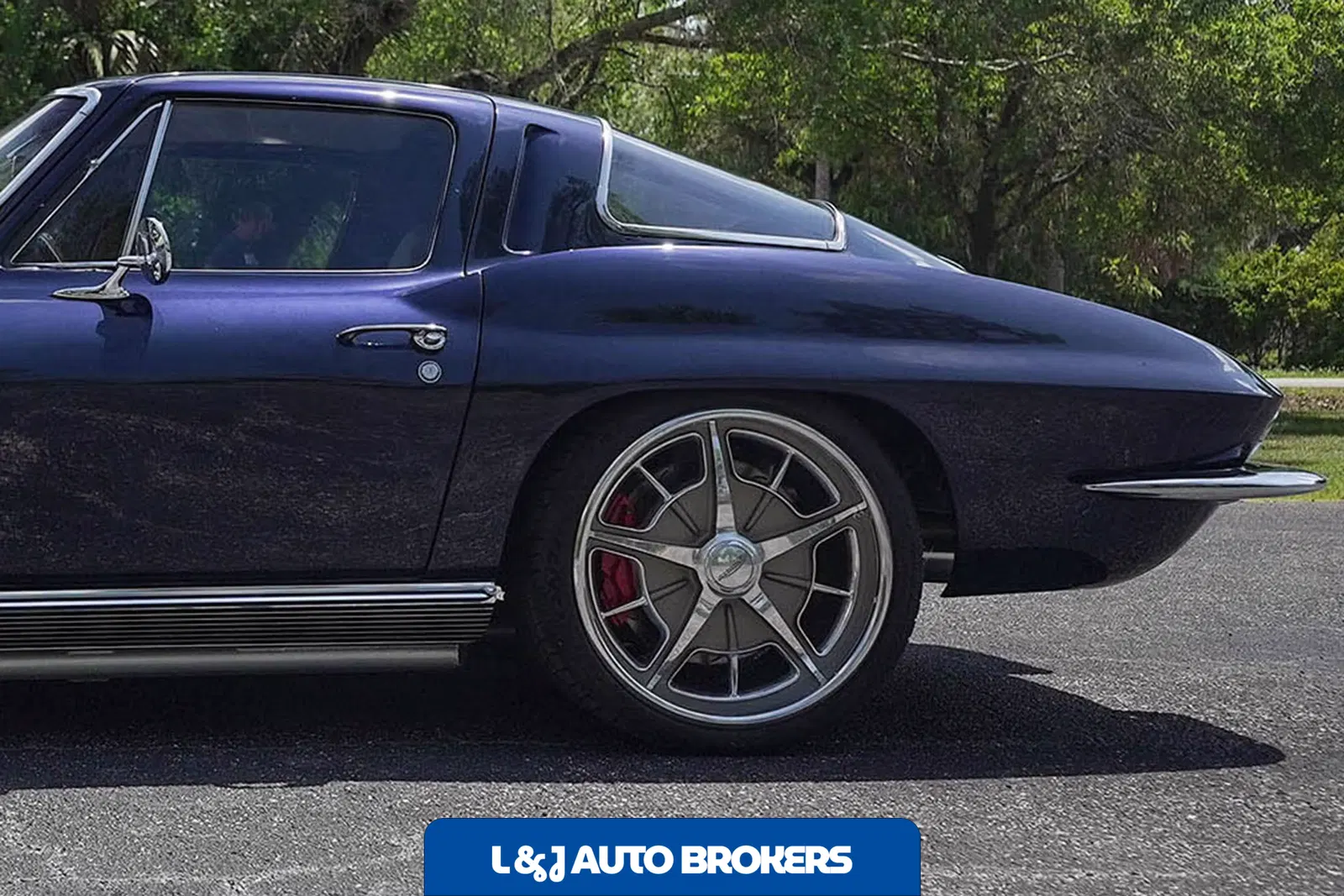 1963 Chevrolet Corvette Custom Split Window Coupe
