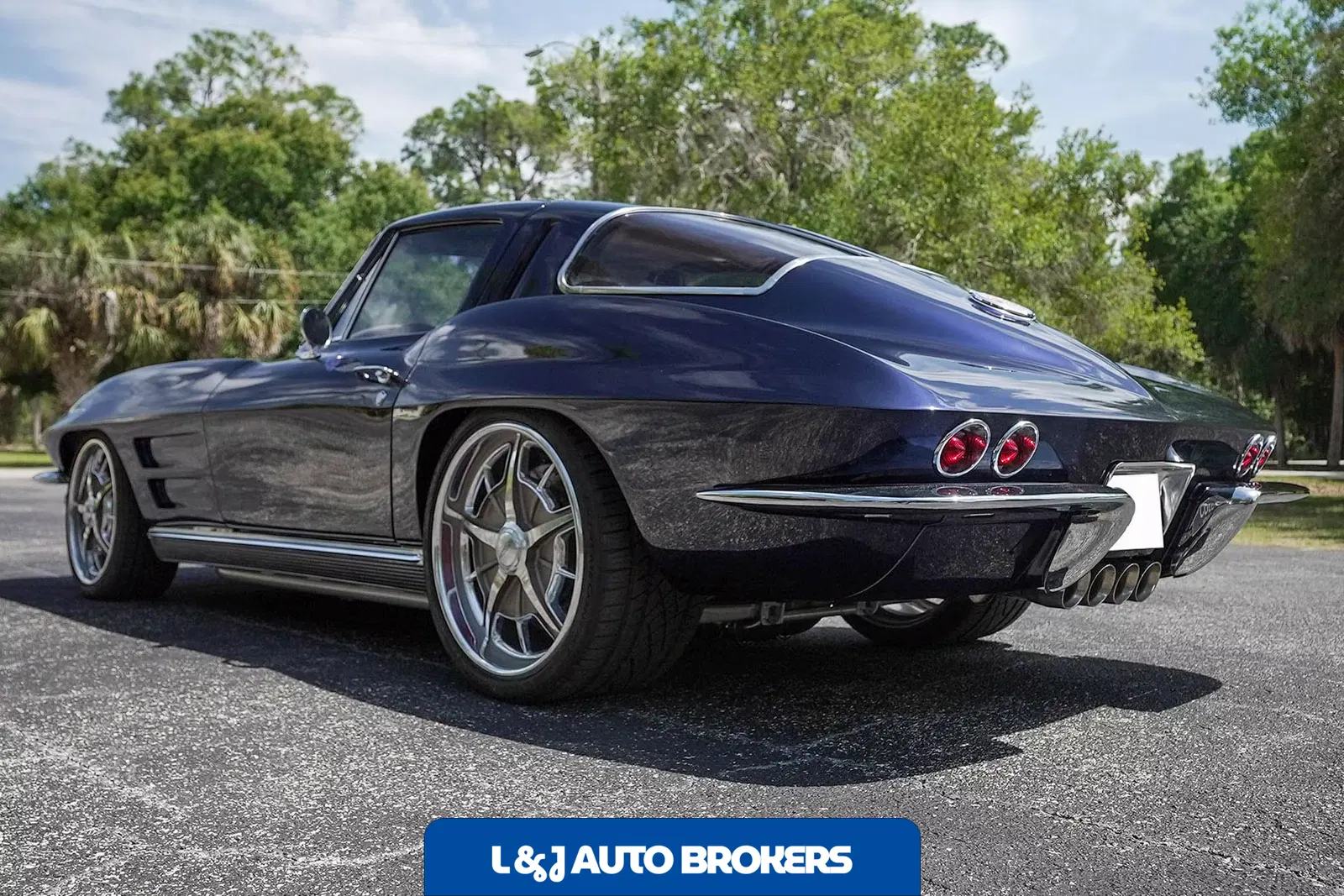 1963 Chevrolet Corvette Custom Split Window Coupe