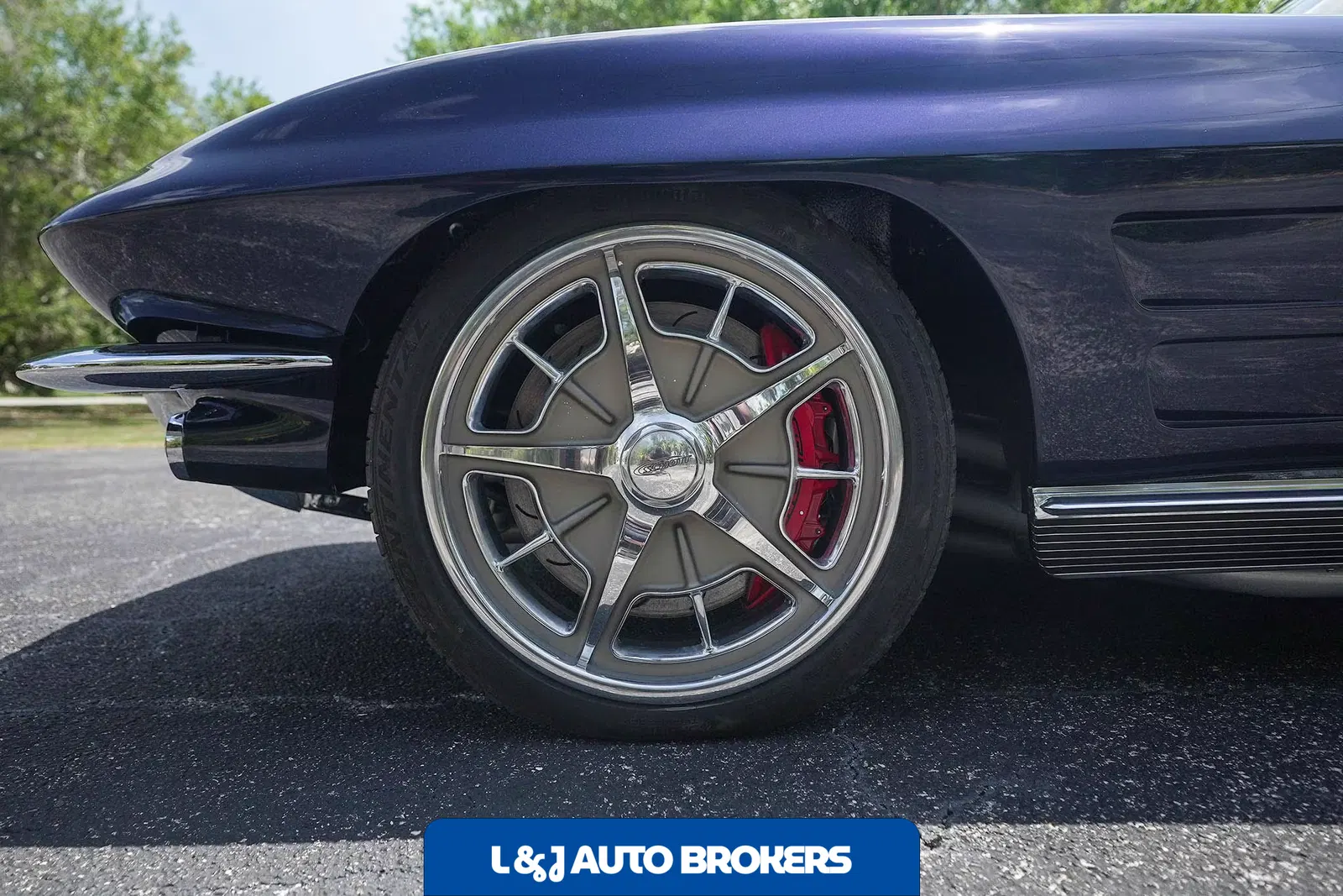 1963 Chevrolet Corvette Custom Split Window Coupe