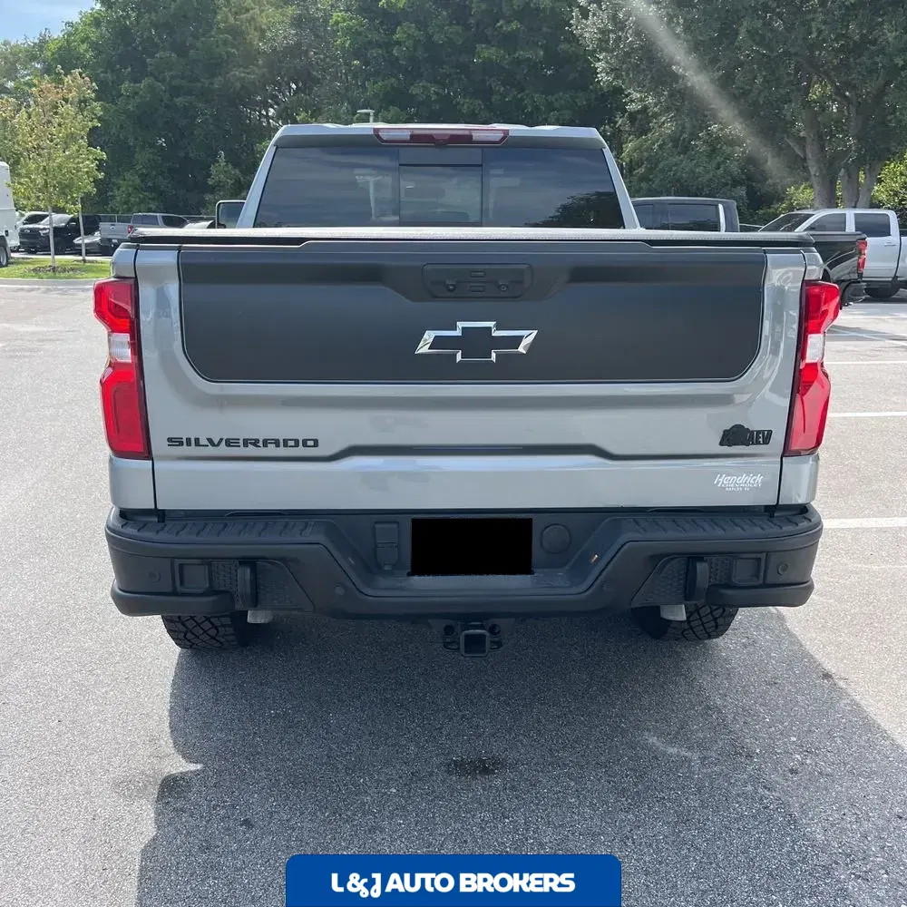 2024 Chevrolet Silverado 1500 ZR2