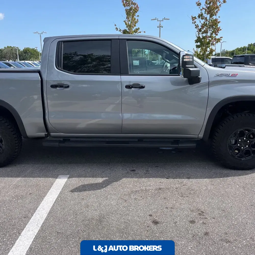2024 Chevrolet Silverado 1500 ZR2