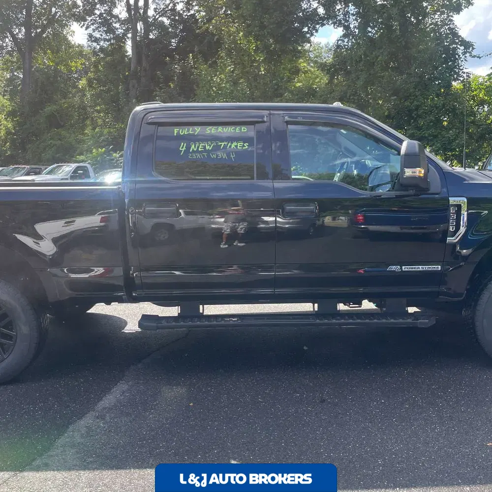 2022 Ford F-350 Super Duty XLT