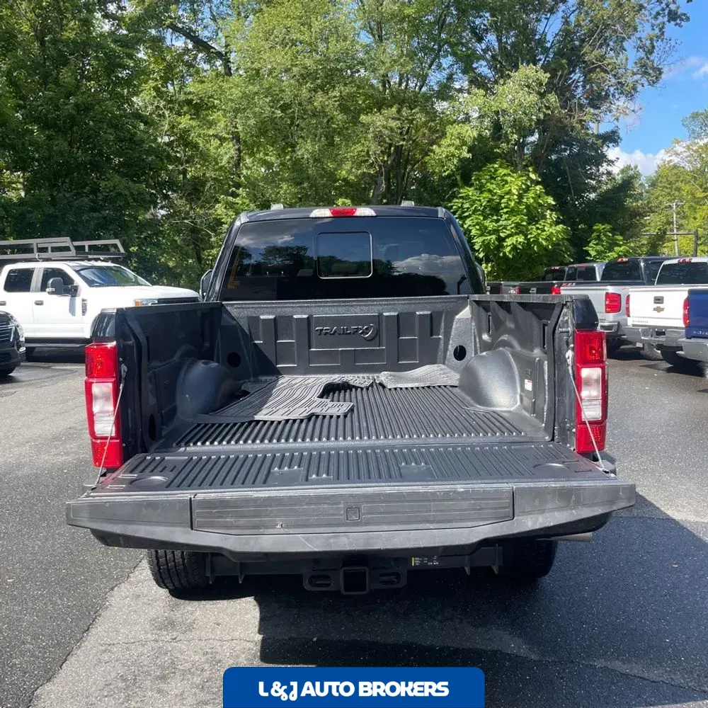 2022 Ford F-350 Super Duty XLT