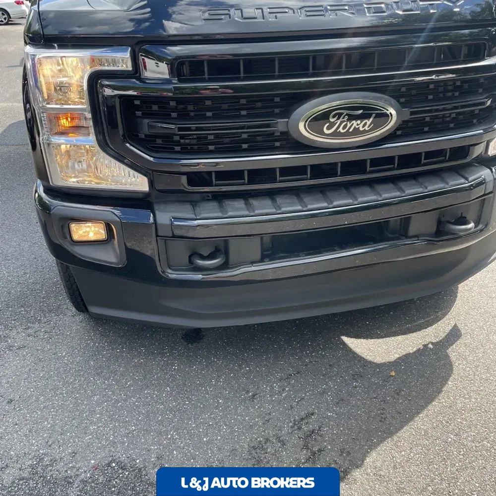2022 Ford F-350 Super Duty XLT
