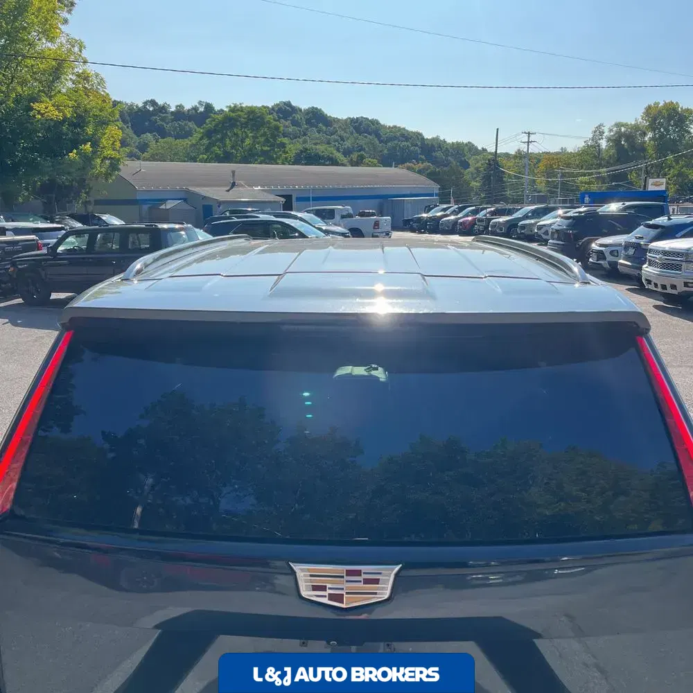2021 Cadillac Escalade Sport