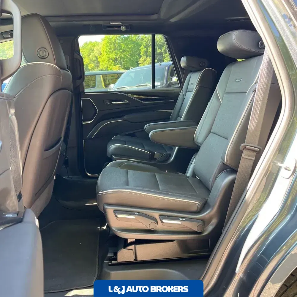 2021 Cadillac Escalade Sport
