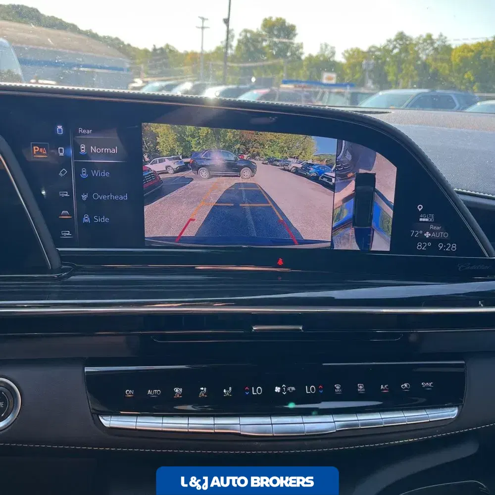 2021 Cadillac Escalade Sport