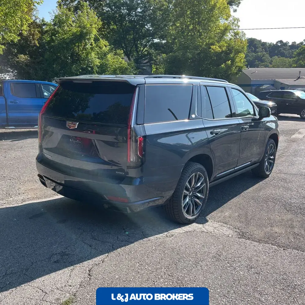 2021 Cadillac Escalade Sport