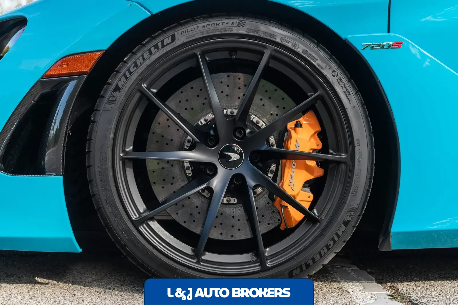 2020 McLaren 720S Performance Spider