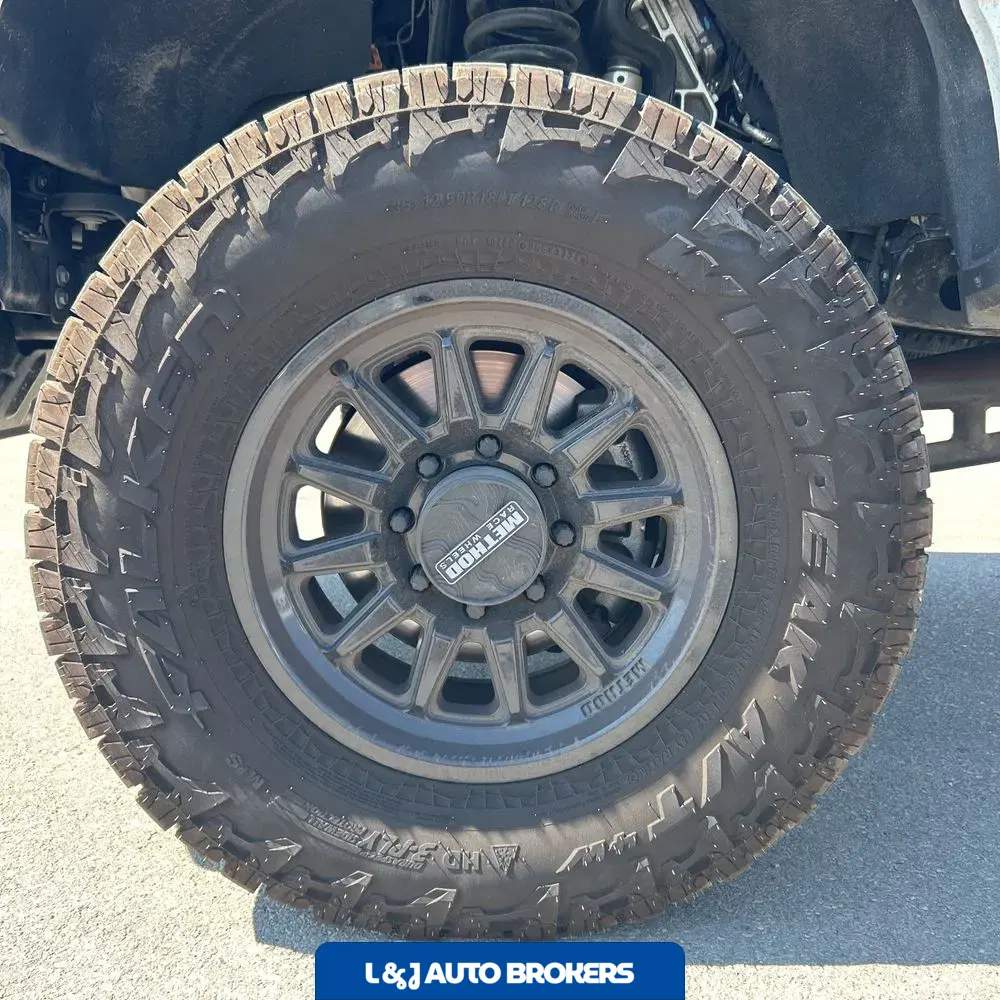 2023 Ford F350 S/D Platinum