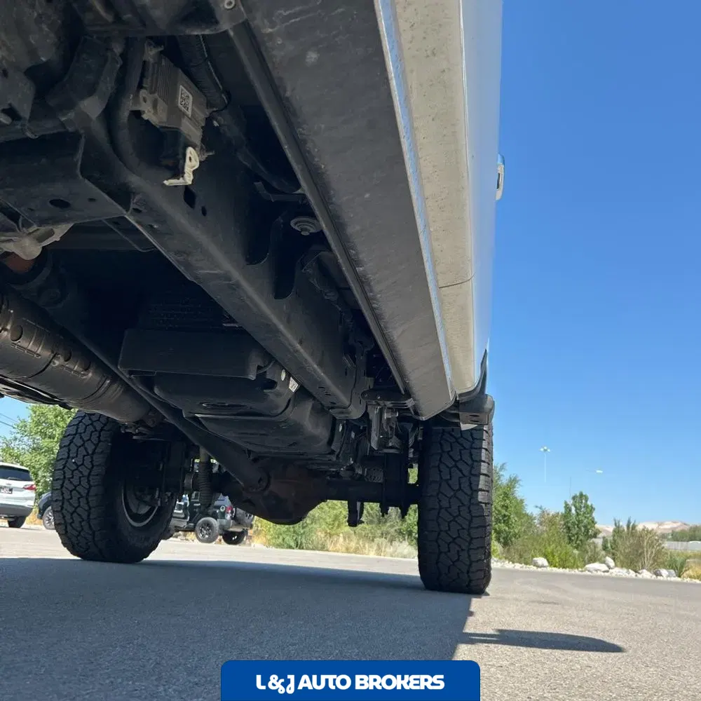 2023 Ford F350 S/D Platinum