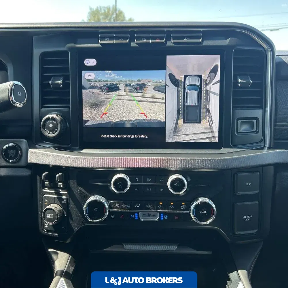 2023 Ford F350 S/D Platinum