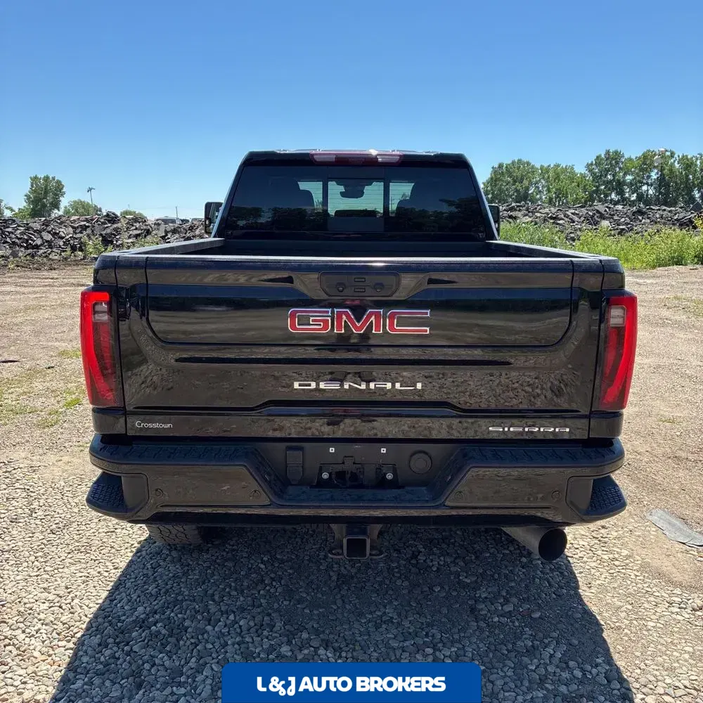 2024 GMC Sierra 2500 Denali