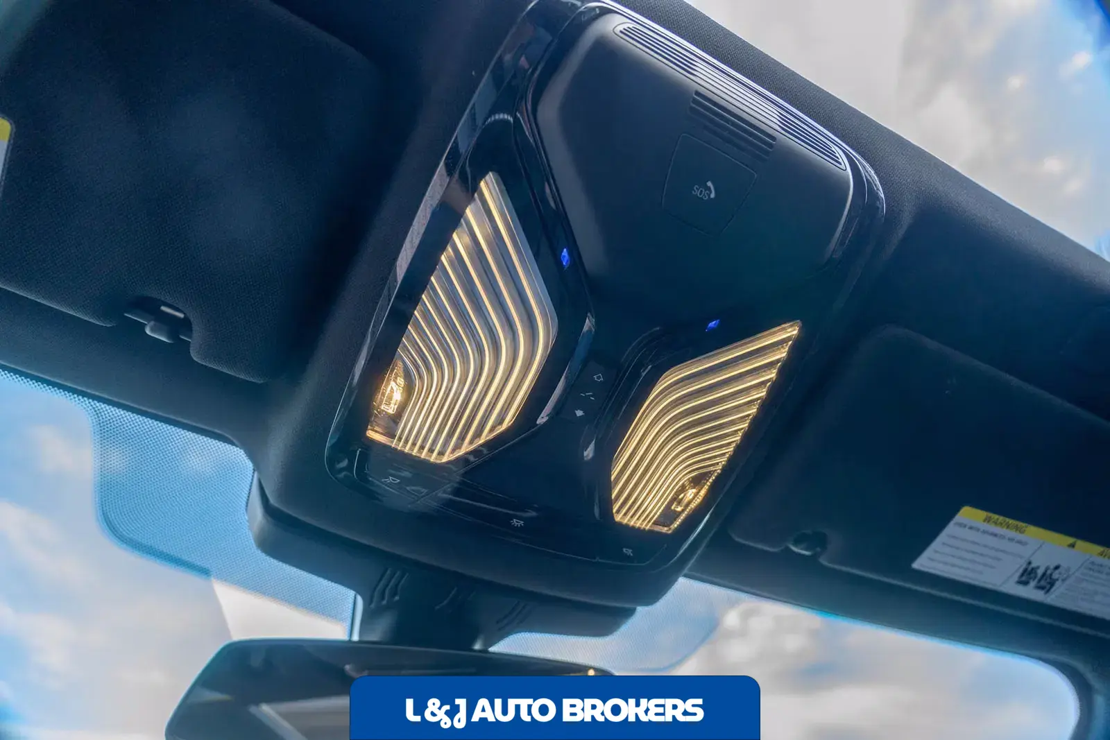 2022 BMW M550i xDrive xDrive