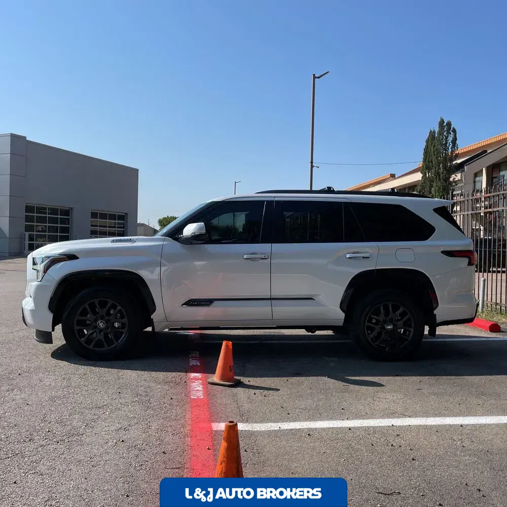 2025 Toyota Sequoia Platinum
