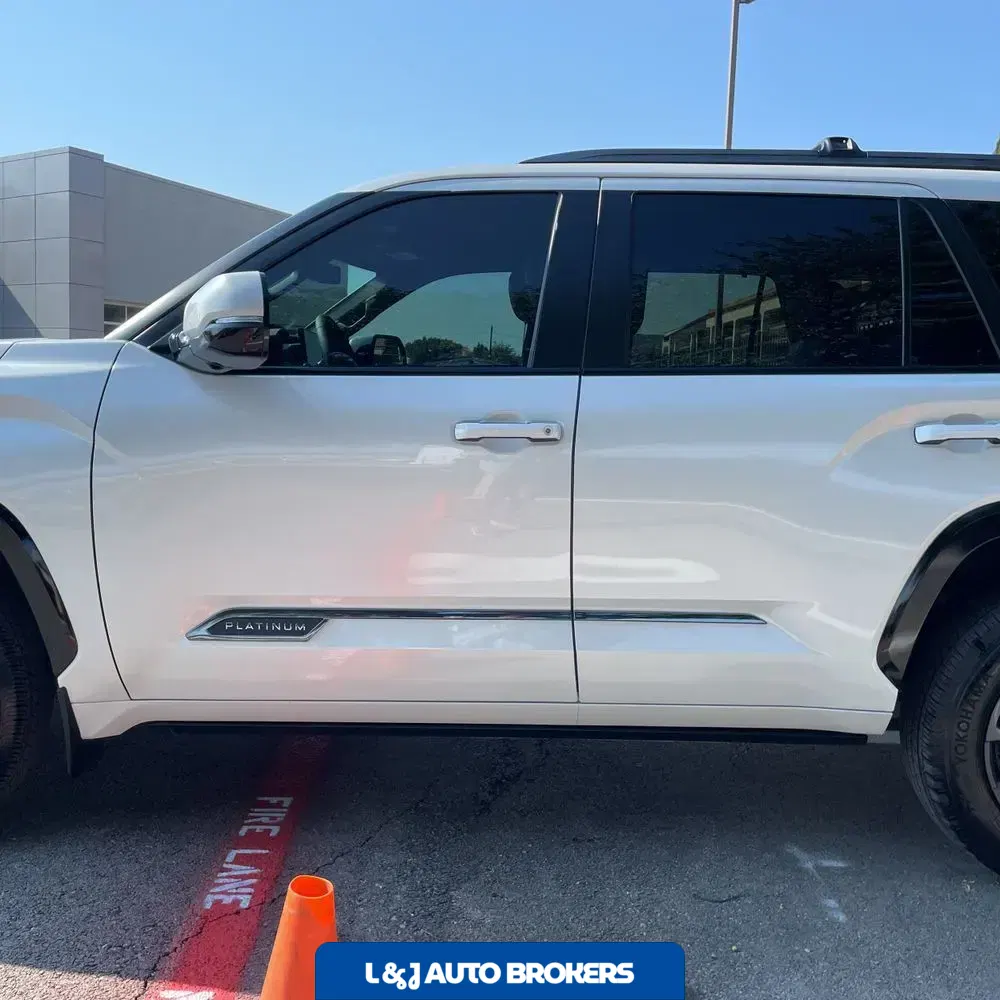 2025 Toyota Sequoia Platinum