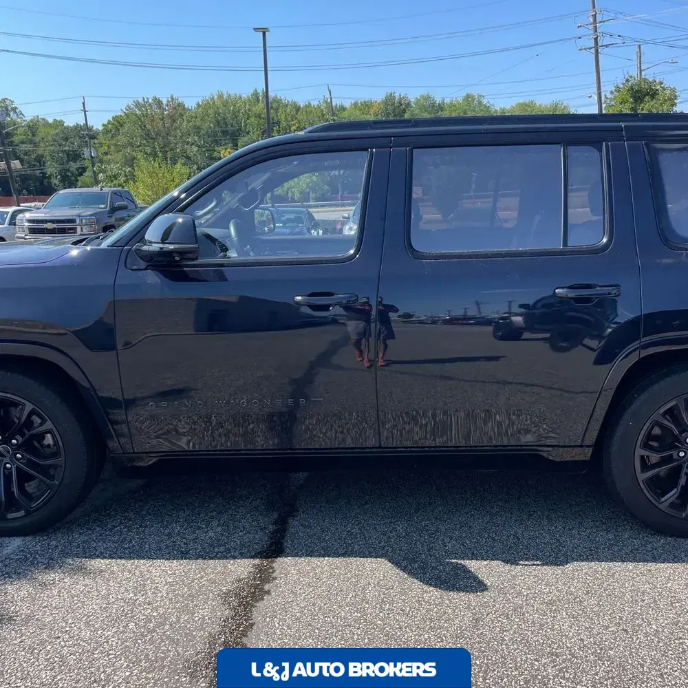 2023 Jeep Grand Wagoneer Obsidian