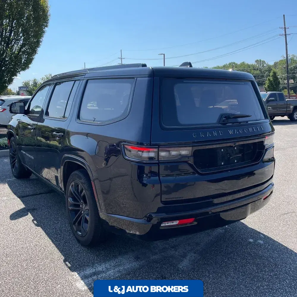 2023 Jeep Grand Wagoneer Obsidian