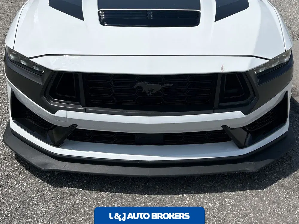 2024 Ford Mustang Dark Horse