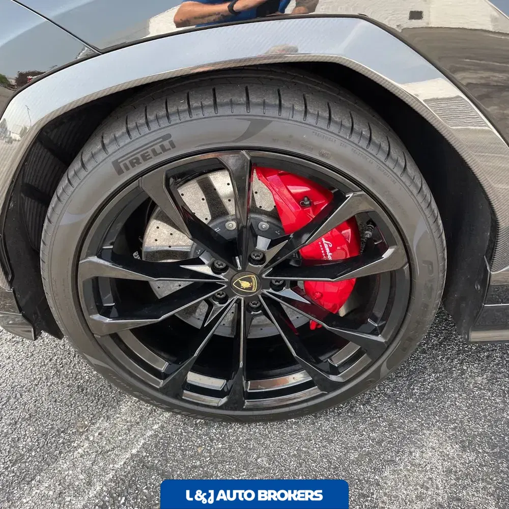 2023 Lamborghini Urus S