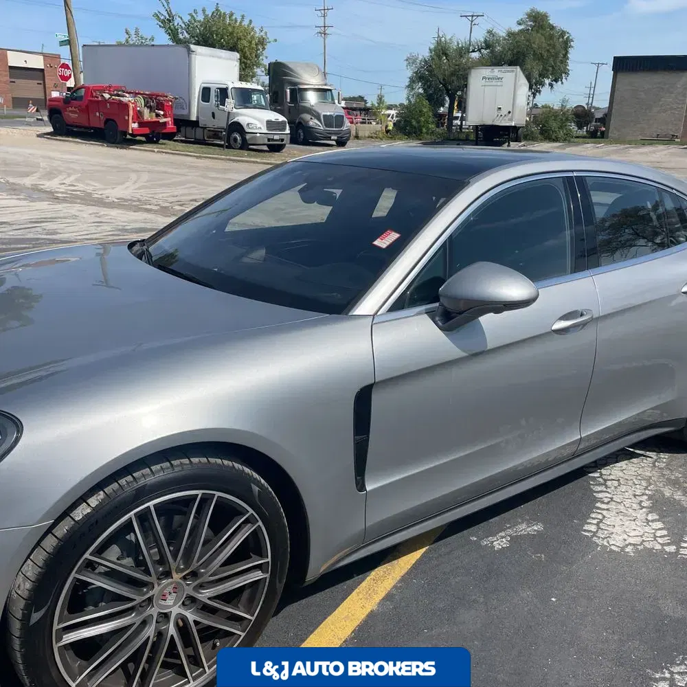 2018 Porsche Panamera 4S