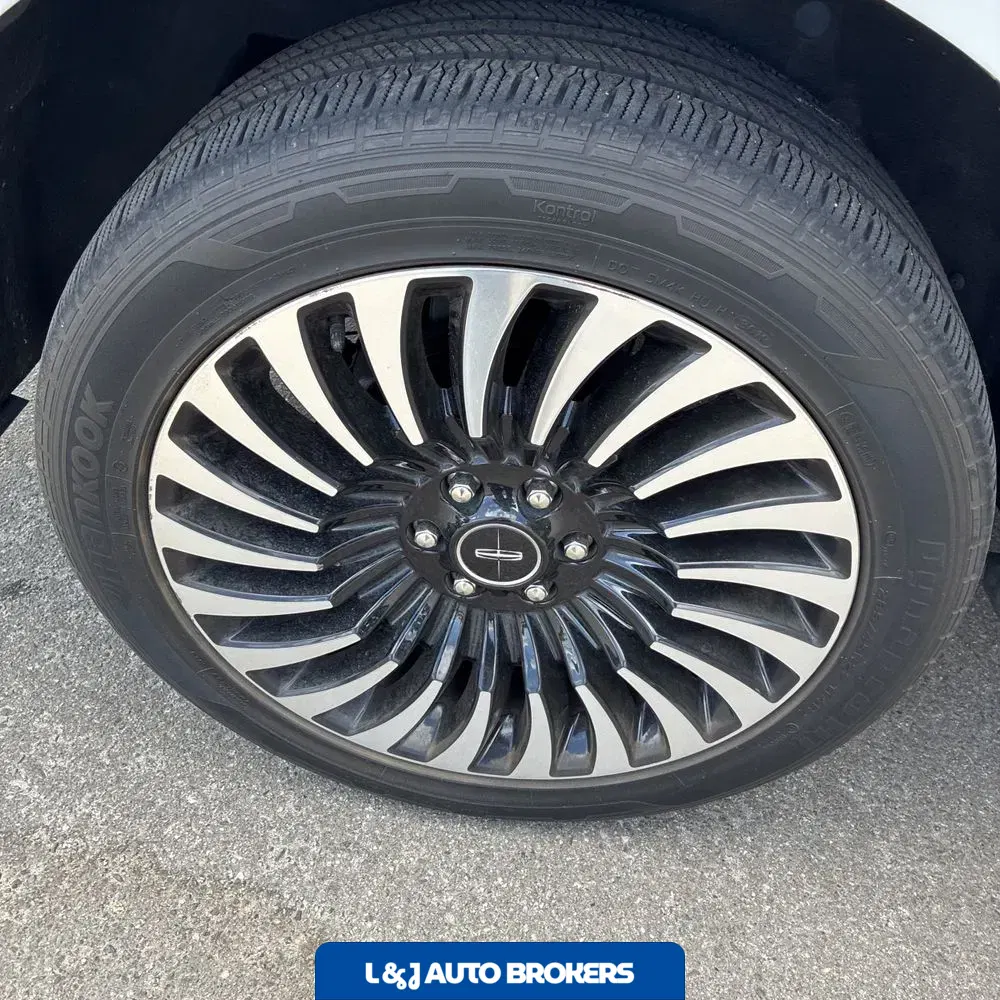 2020 Lincoln Navigator Black Label