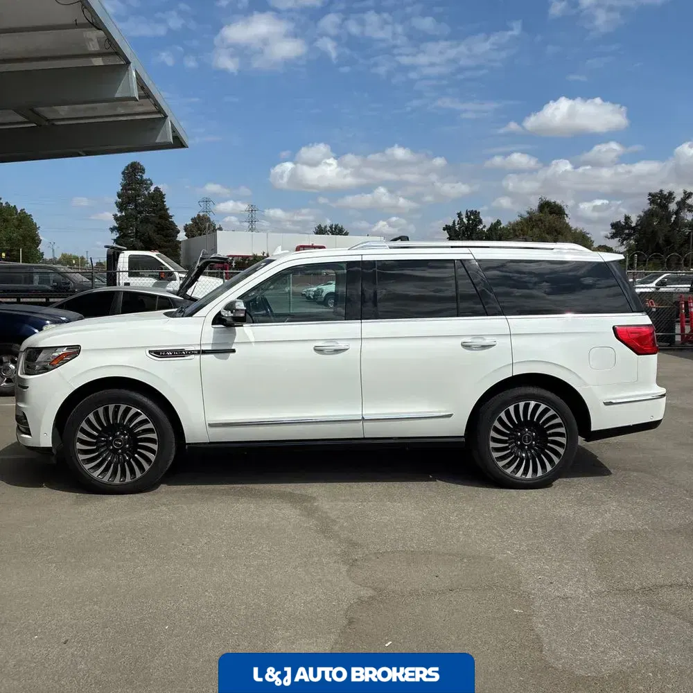 2020 Lincoln Navigator Black Label