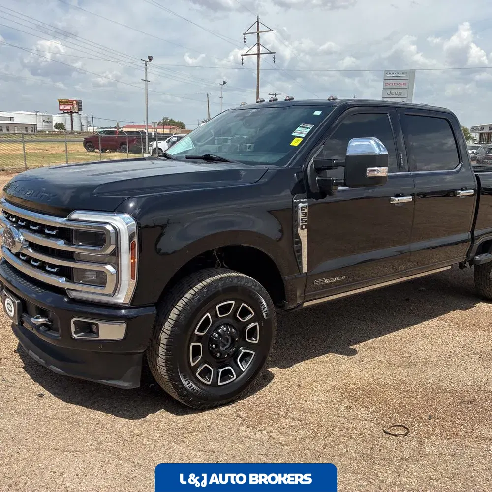 2024 Ford F-350 Super Duty Platinum
