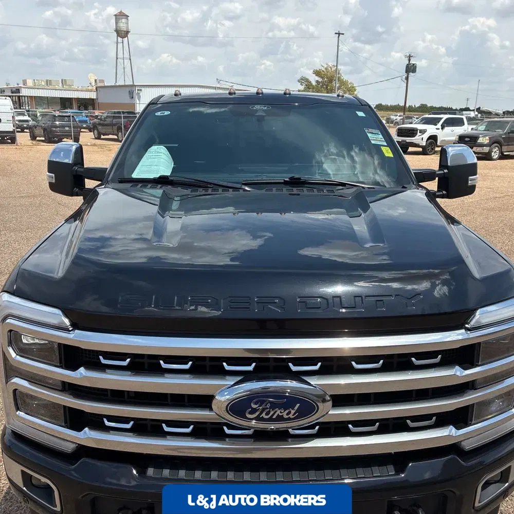 2024 Ford F-350 Super Duty Platinum