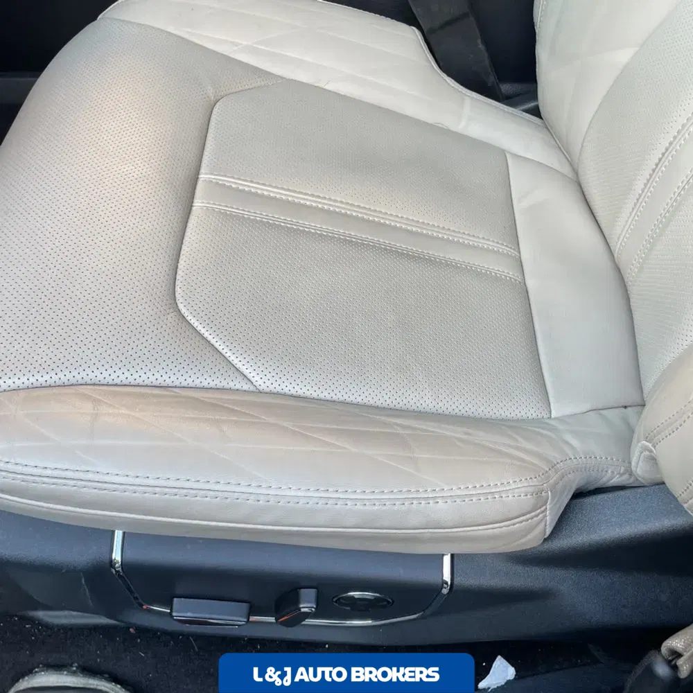2022 Ford Expedition MAX Platinum