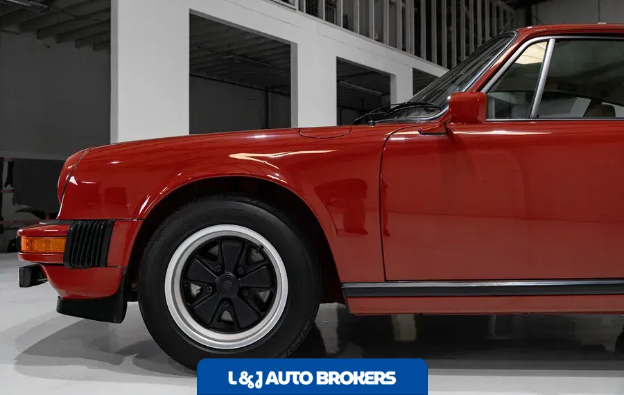 1975 Porsche 911 Carrera 2.7 Coupe