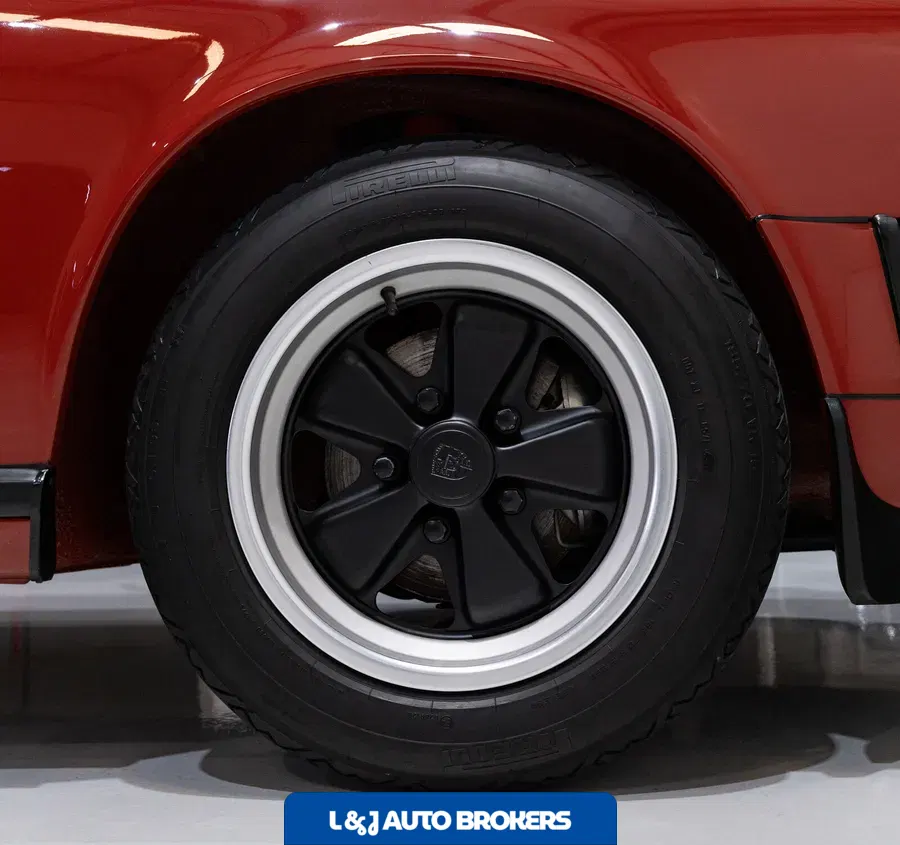 1975 Porsche 911 Carrera 2.7 Coupe
