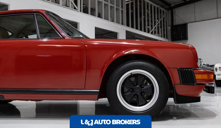 1975 Porsche 911 Carrera 2.7 Coupe