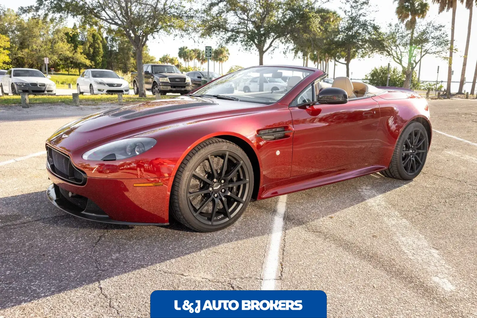 2017 Aston Martin V12 Vantage S Roadster 7-Speed