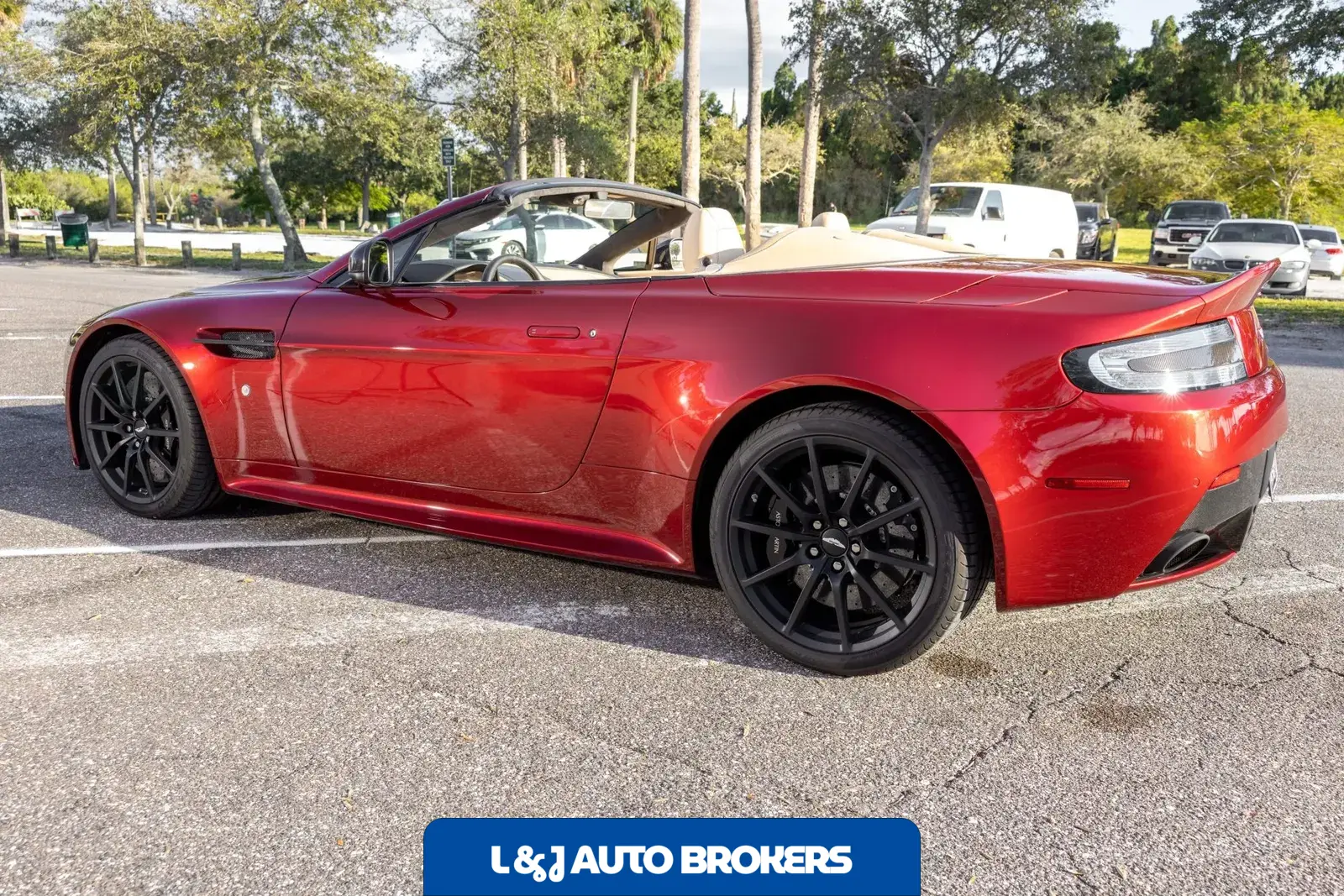 2017 Aston Martin V12 Vantage S Roadster 7-Speed