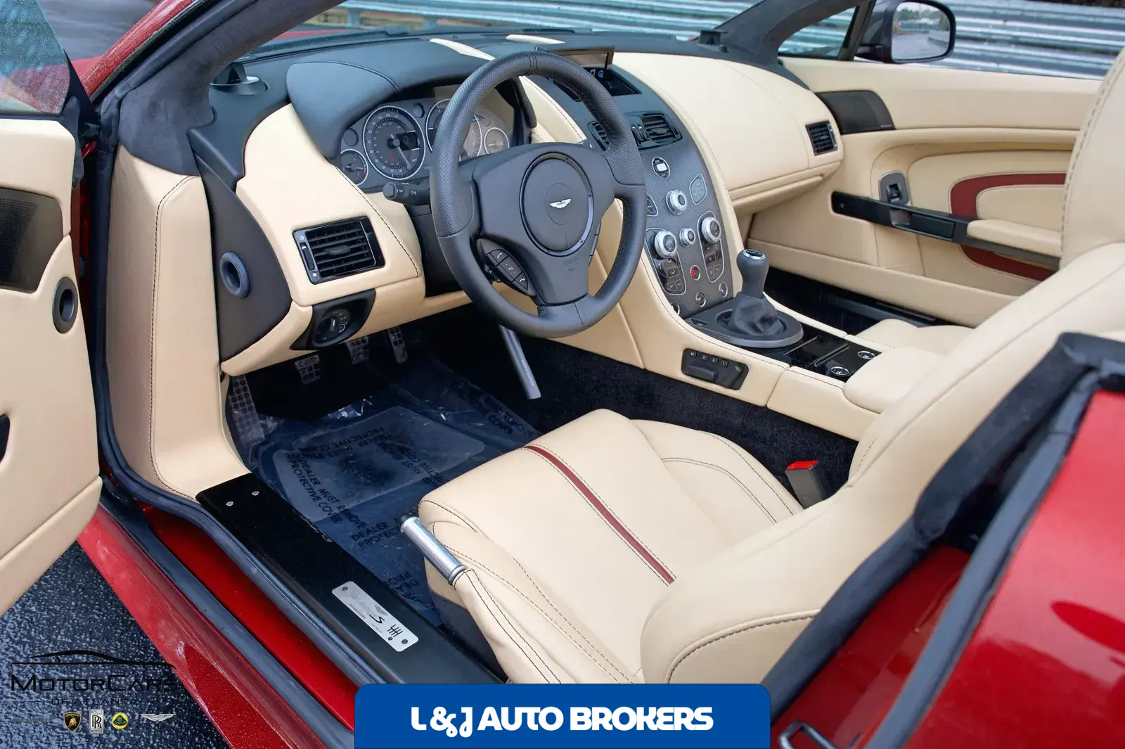 2017 Aston Martin V12 Vantage S Roadster 7-Speed