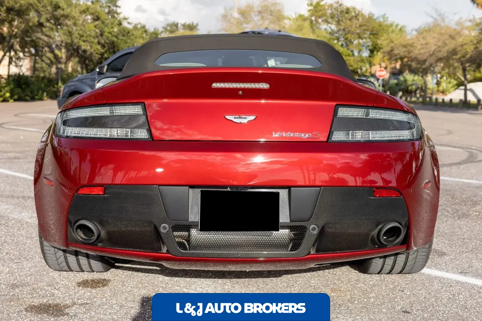 2017 Aston Martin V12 Vantage S Roadster 7-Speed