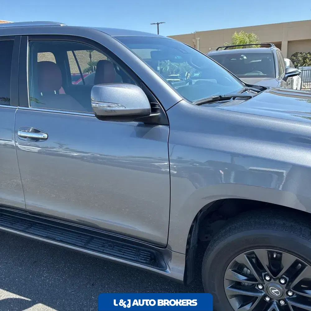 2023 Lexus GX 460 Base