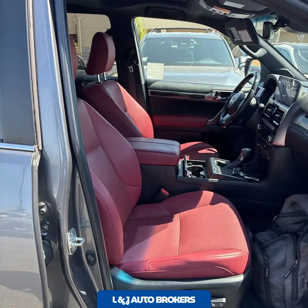 2023 Lexus GX 460 Base