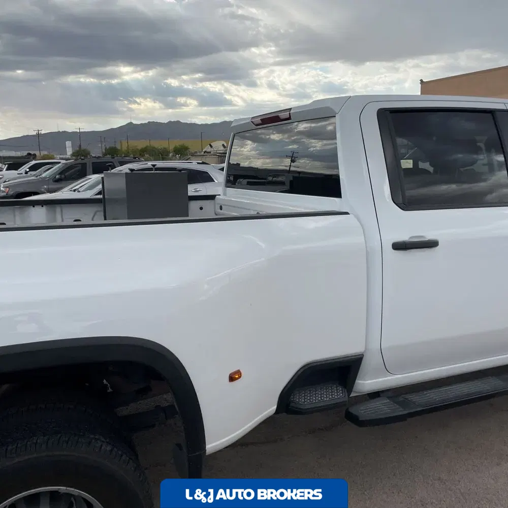 2022 Chevrolet Silverado 3500HD Work Truck