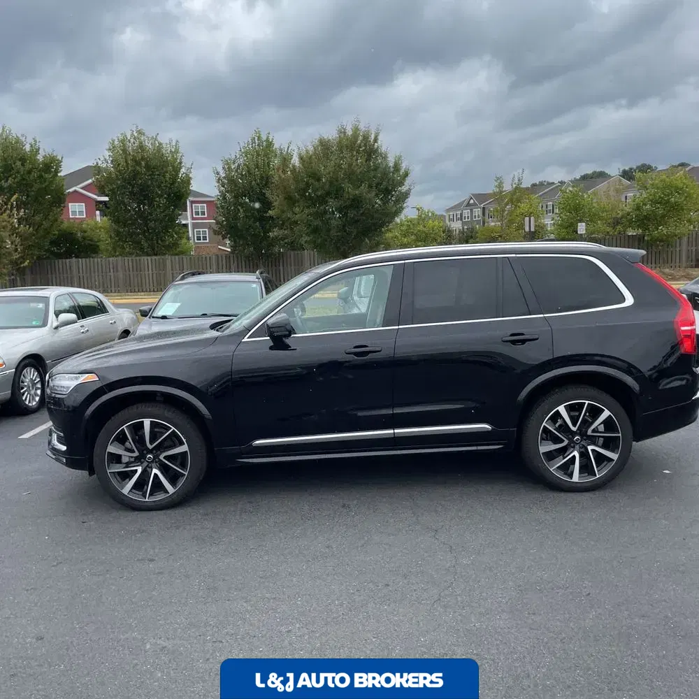 2024 Volvo XC90 B6 - Ultimate