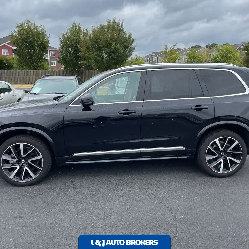 2024 Volvo XC90 B6 - Ultimate