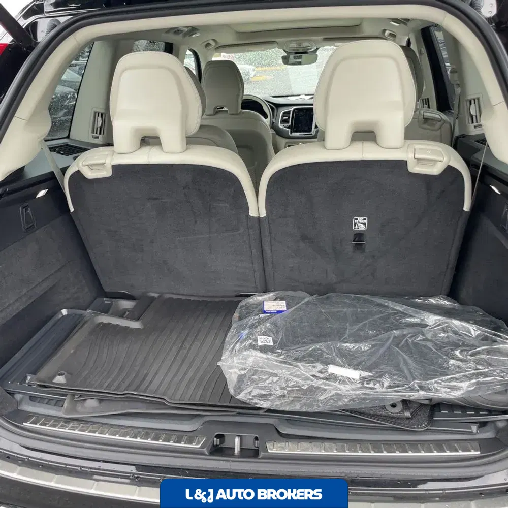 2024 Volvo XC90 B6 - Ultimate