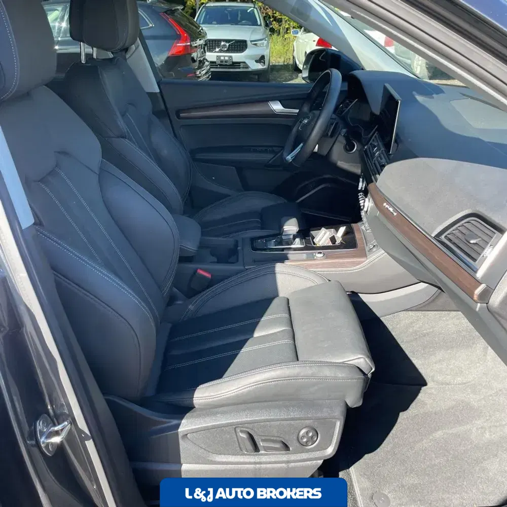 2025 Audi Q5 S-Line Prem+ 55 PHEV