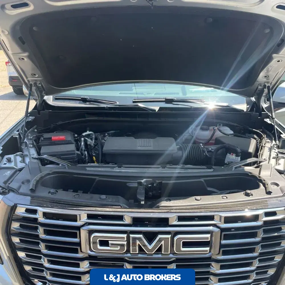 2025 GMC Yukon Denali Ultimate